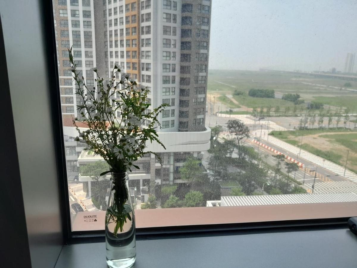 Songdo Halla Westernpark-Seaviewroom Hotel-바다전망 Інчхон Екстер'єр фото